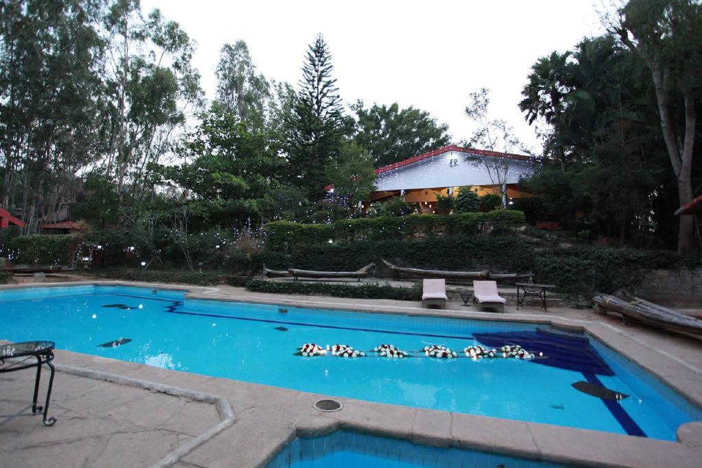 Eagle Ridge Resort 벵갈루루 외부 사진
